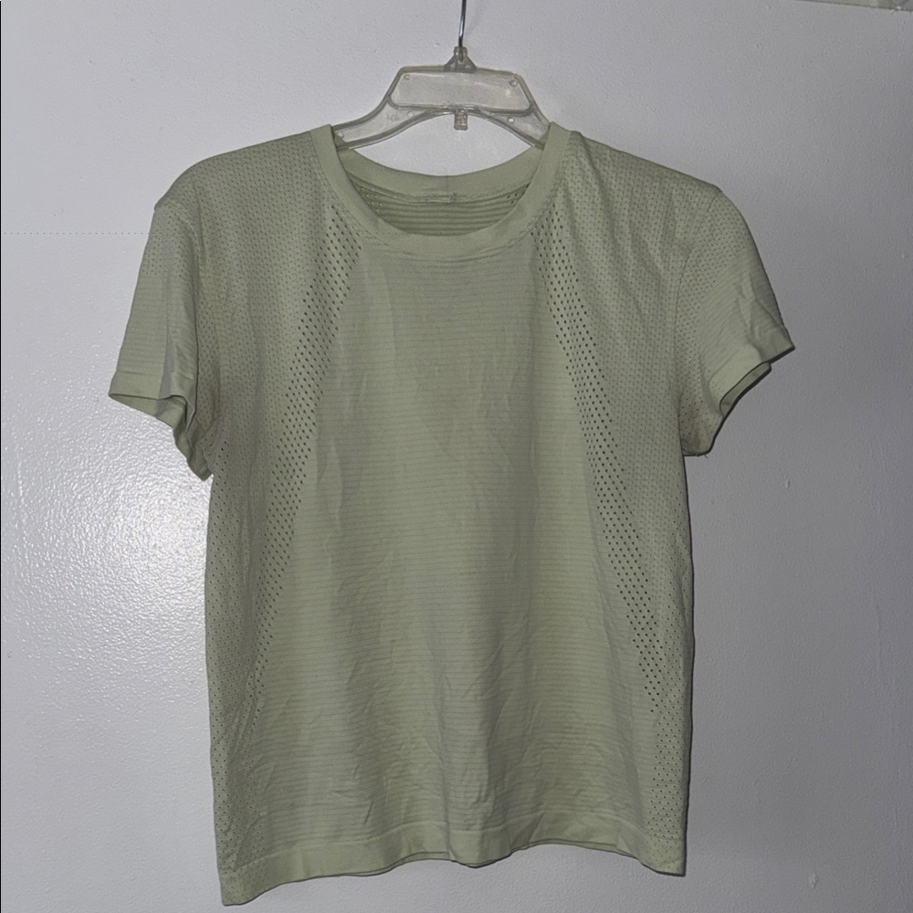 Lululemon Athletica Soft Green Short Sleeve Tee
